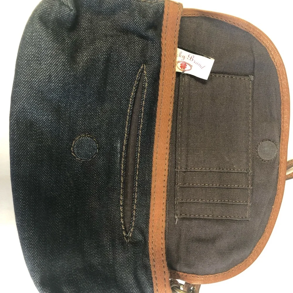 Lucky Brand Cute and Functional Denim With Leather Trim Wristlet - Picture 6 of 11